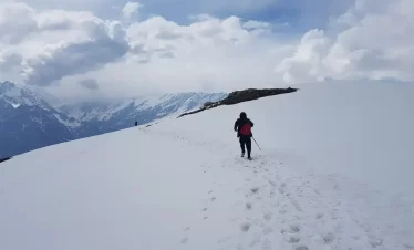 Bhrigu Lake Trek 2024 Best Time, Height, Distance, Weather (3)