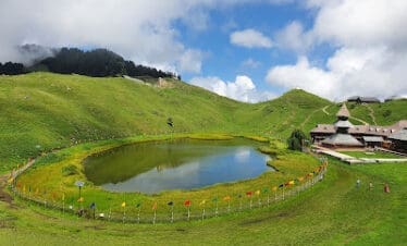 Prashar Lake Trek
